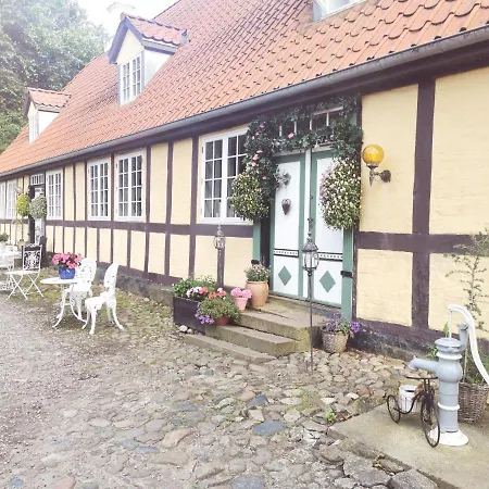 Rolighedens Have Nordenbro Vesteregn